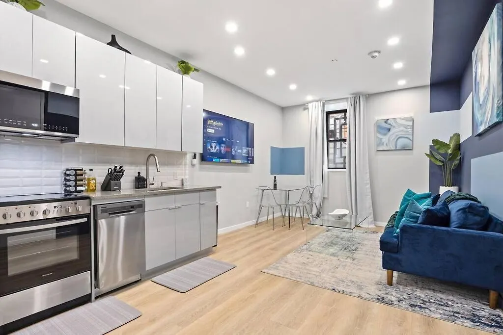 Apartment Swj Btm G, 1 And 2 - Save On 2Day+ Stays_6Br Triplex New York United States